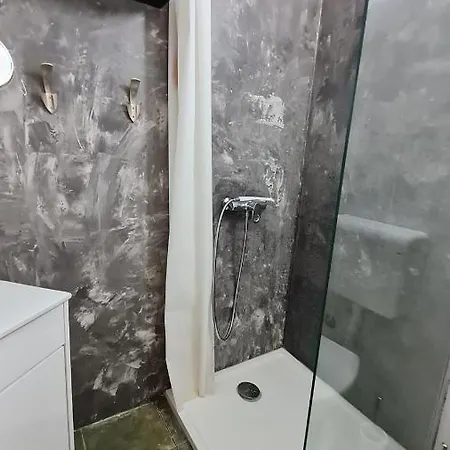 아파트 Apartman Sun 자다르